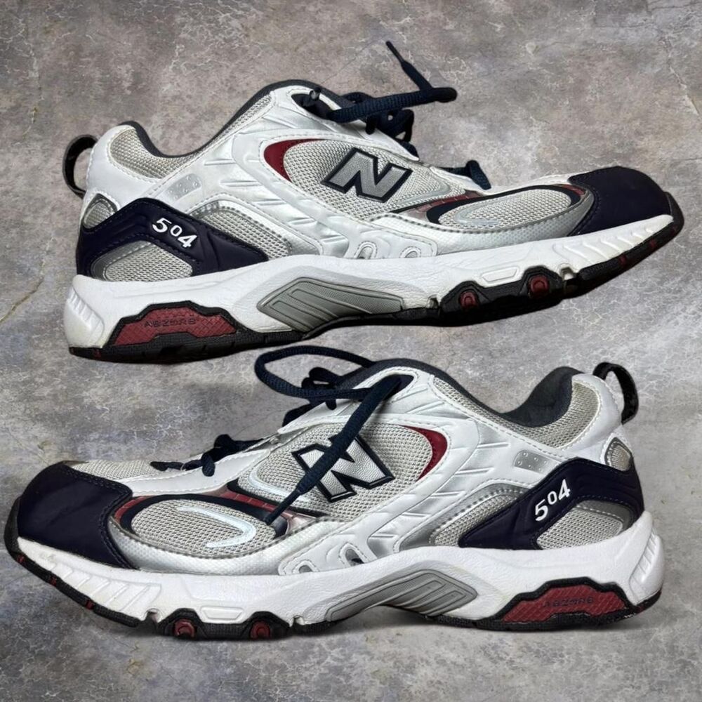 New Balance 504 Sneakers Men’s 11 White Silver Navy Red Y2K Vintage Running